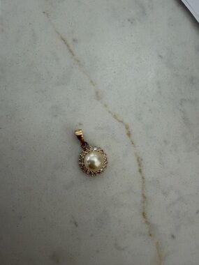 14K Gold Pearl Halo Pendant